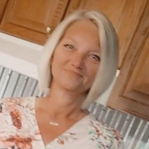 Meet your Posher, Pamela